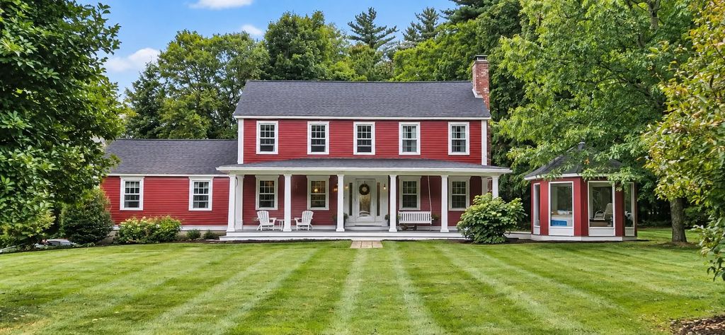 2 Orion Road, Pepperell