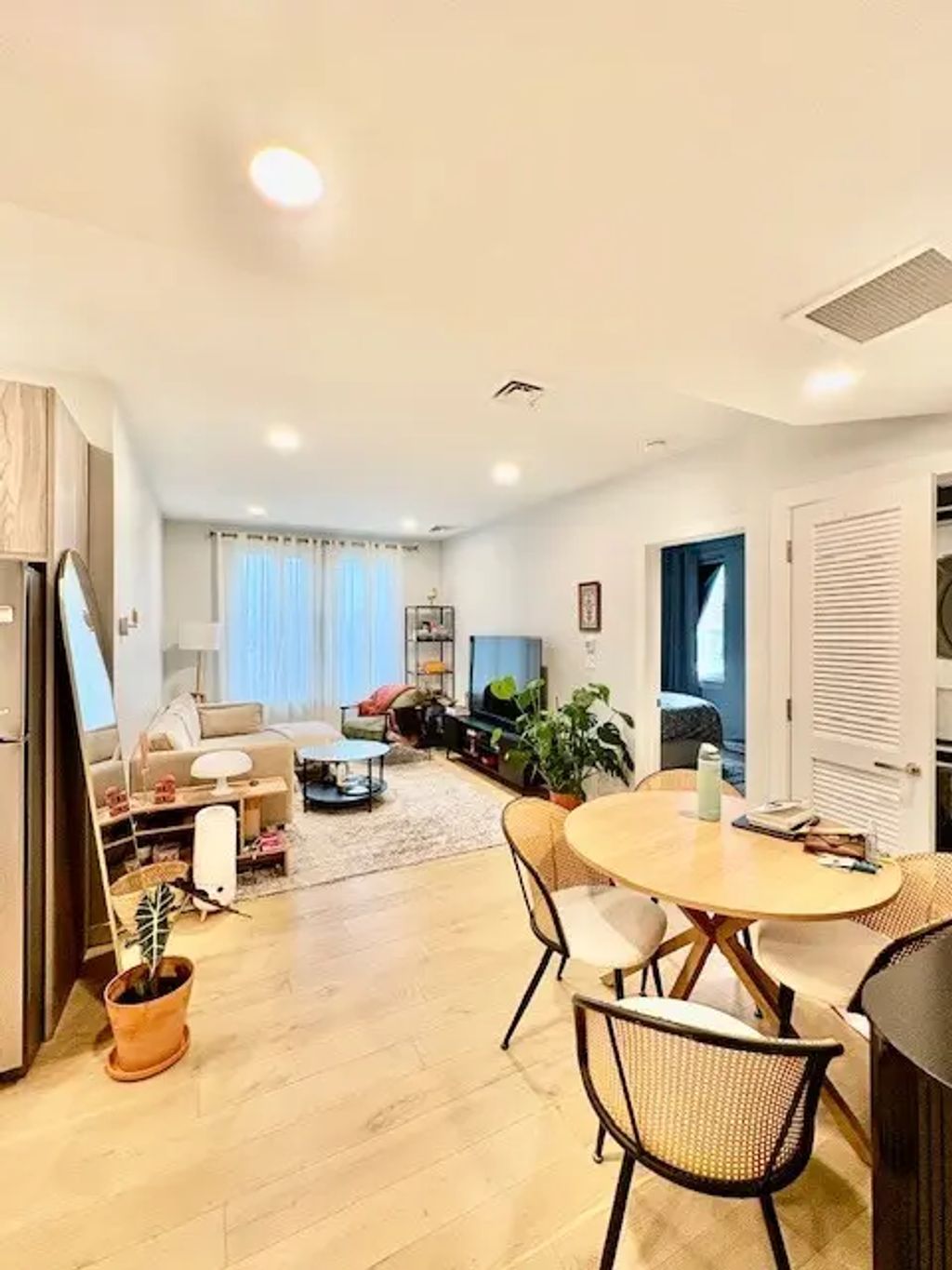 71 Bow St #302, Somerville