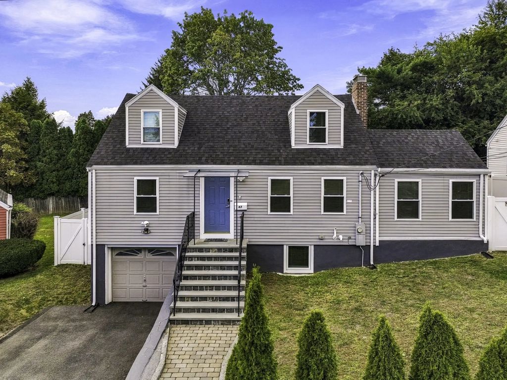 47 Rosedale Rd, Watertown