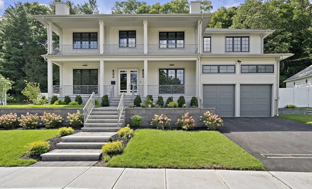 50 Lovett Rd, Newton