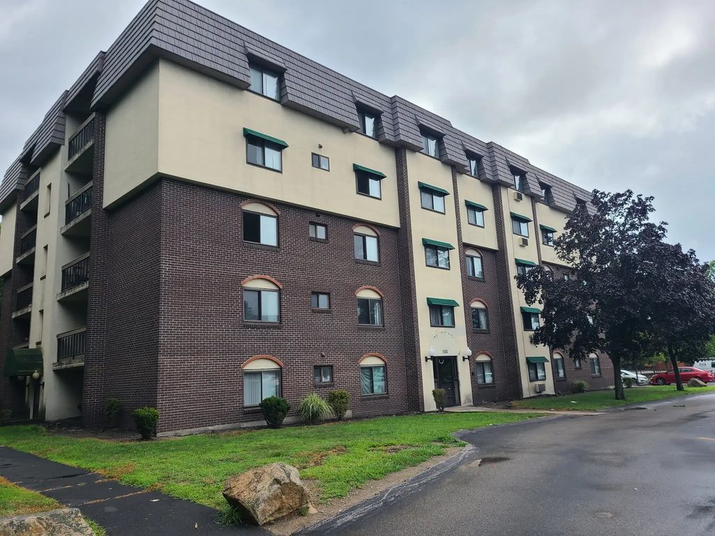 566 Washington Street #16, Weymouth
