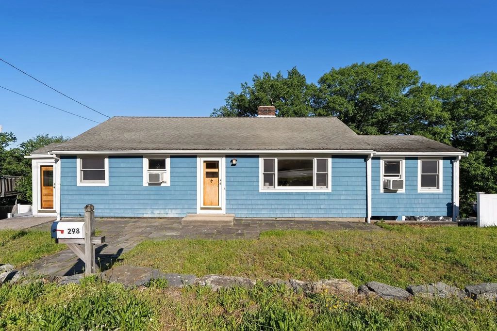 298 Forest St, Arlington