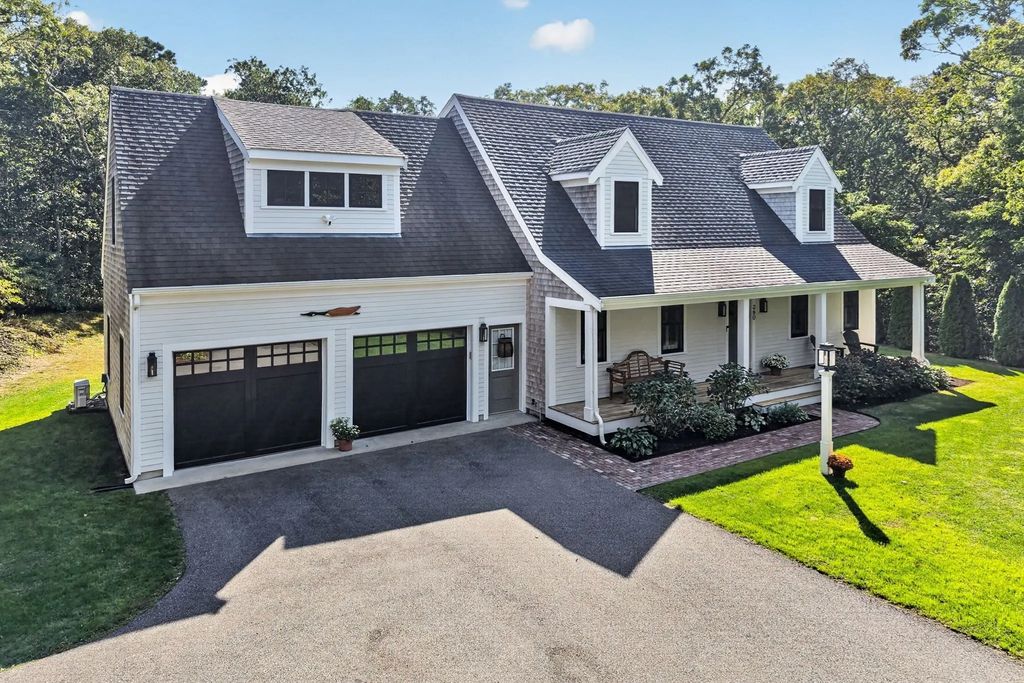 390 Airline Road, Dennis