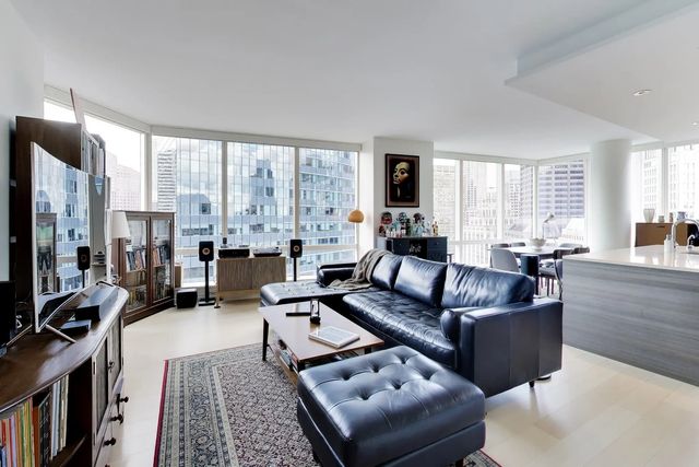 1 Franklin St #2608, Boston