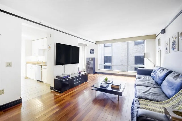 3 Avery St #804, Boston