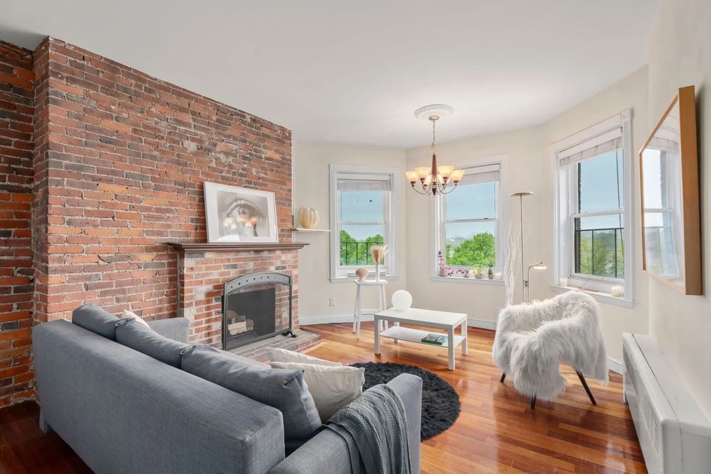 482 Beacon Street #42, Boston