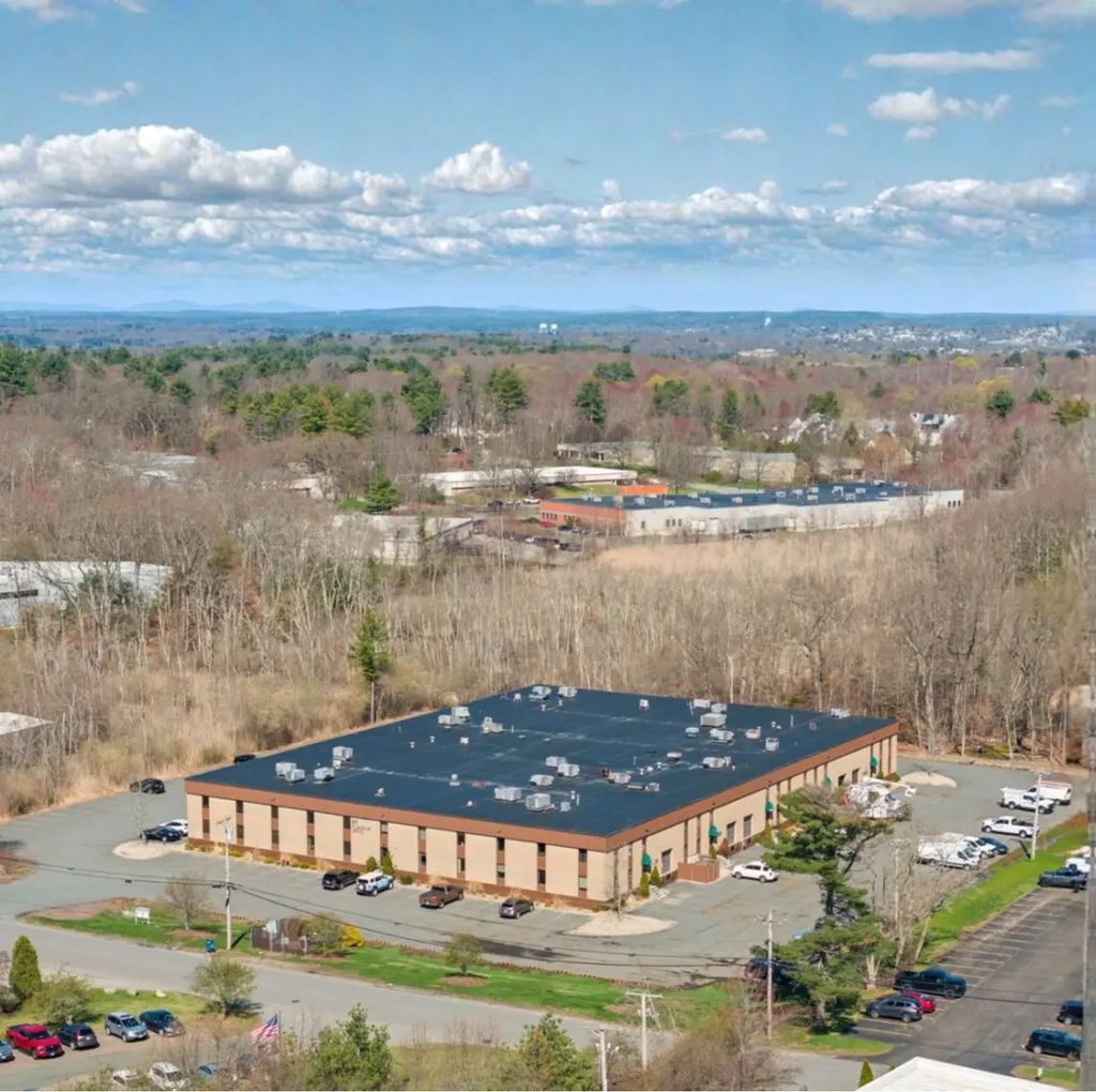85 Flagship Dr. #f, North Andover