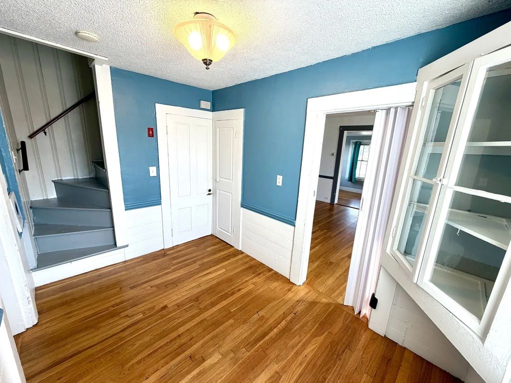 170 Broadway #170, Malden