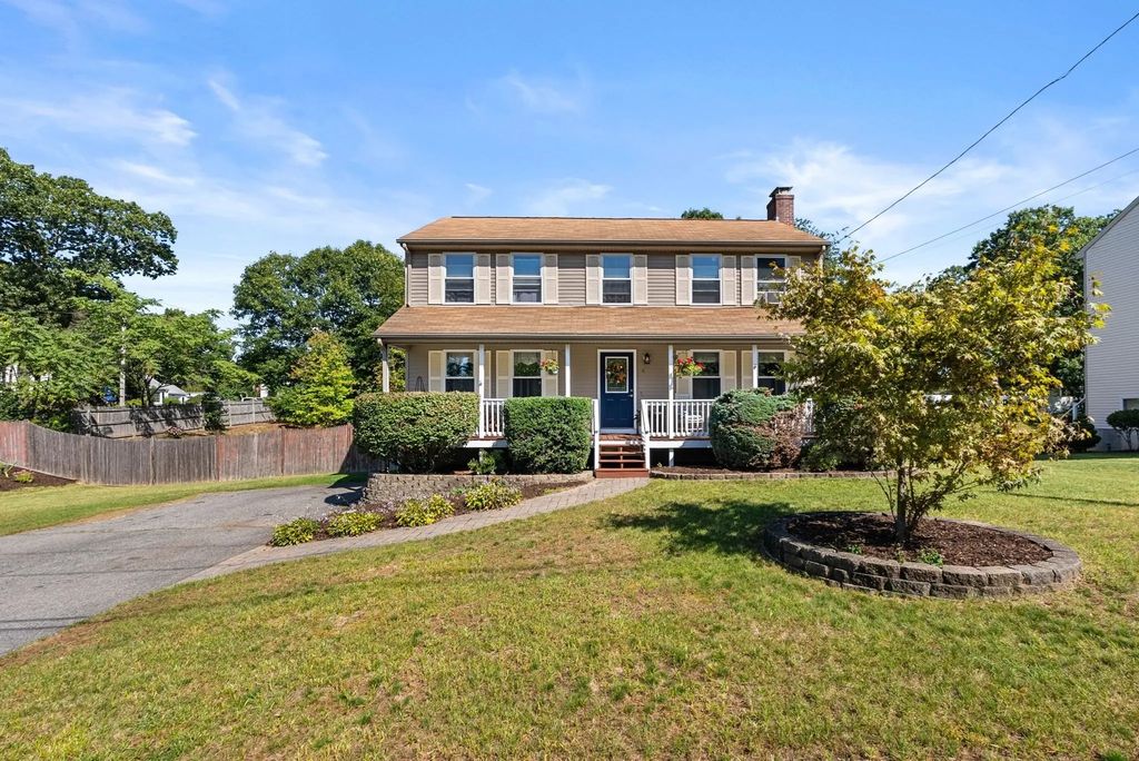 6 Cumberland St, Attleboro