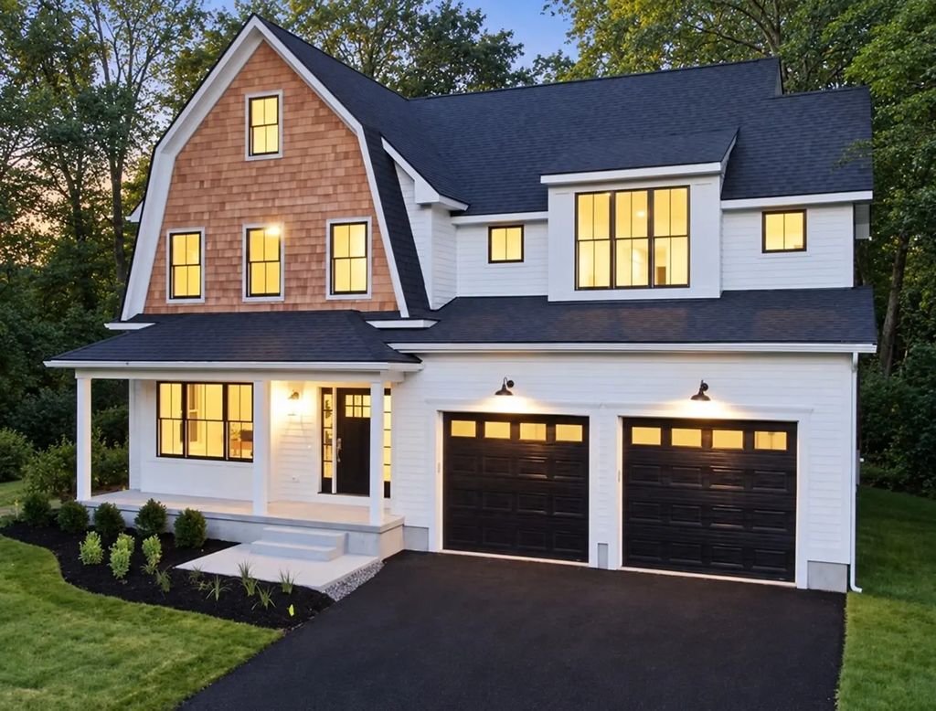 10 Nimitz Circle, Natick