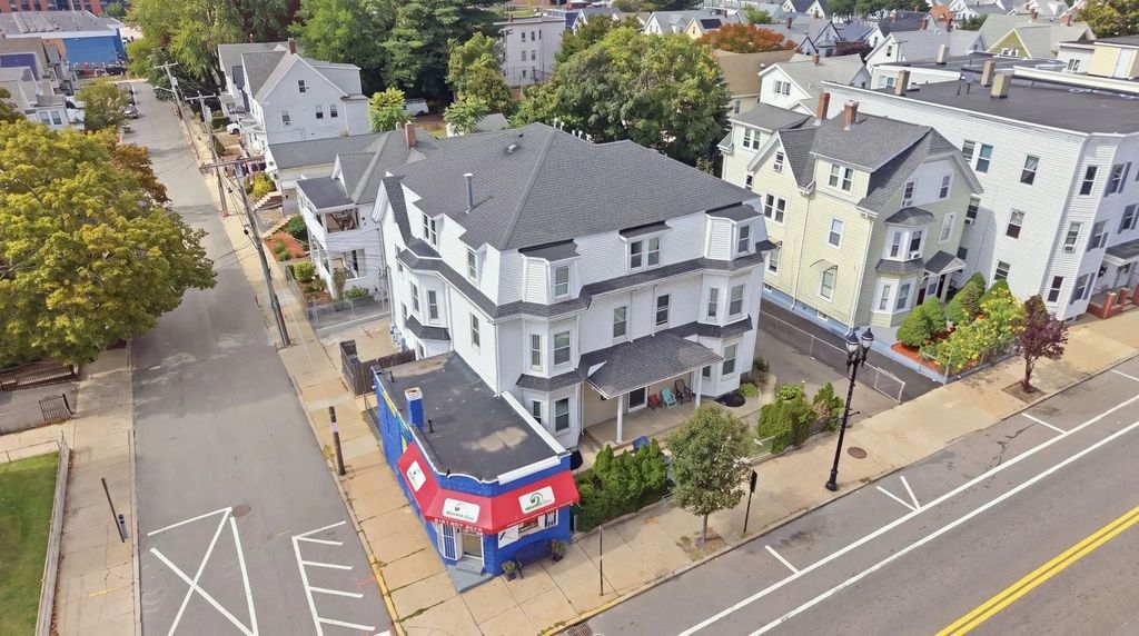 170 Main St, Everett