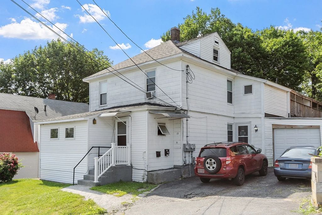15 Genessee St, Worcester