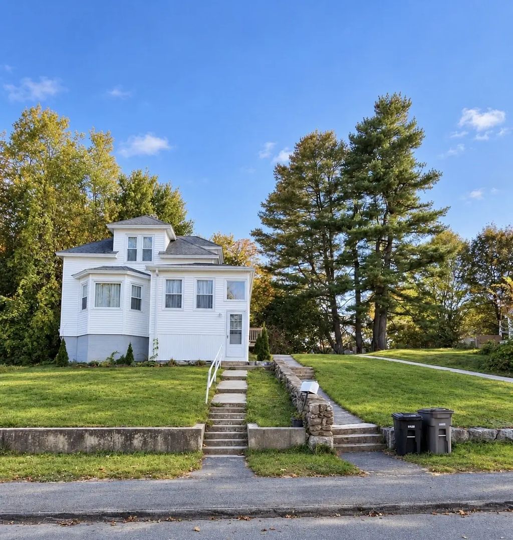 15 Draper Rd, Gardner