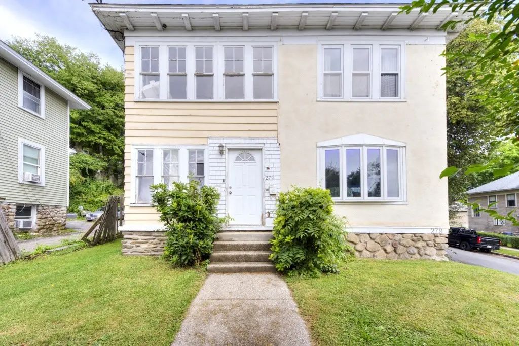 279 Hamilton St, Worcester