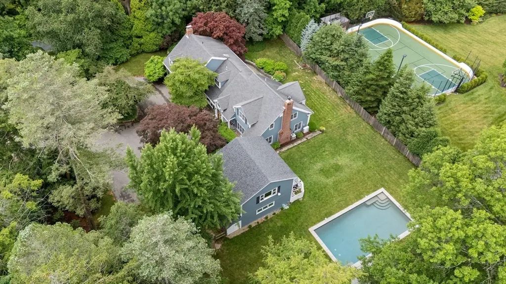 191 Newton St, Brookline