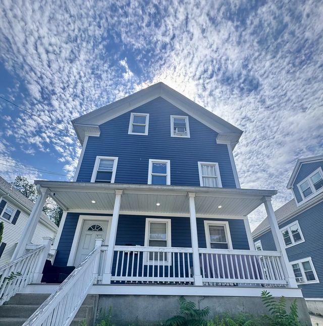 27 Houghton St, Boston
