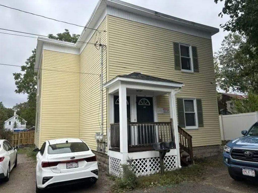 13 Parker Court, Attleboro