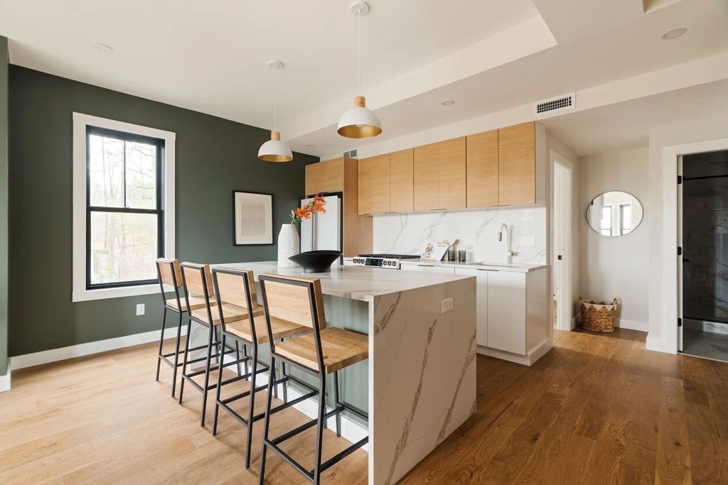 16-18 Yale Terrace #1, Boston
