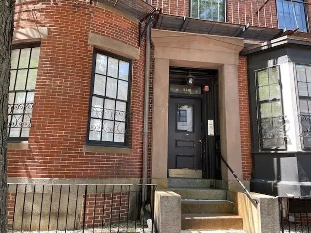 21 Bowdoin Street #5ab, Boston
