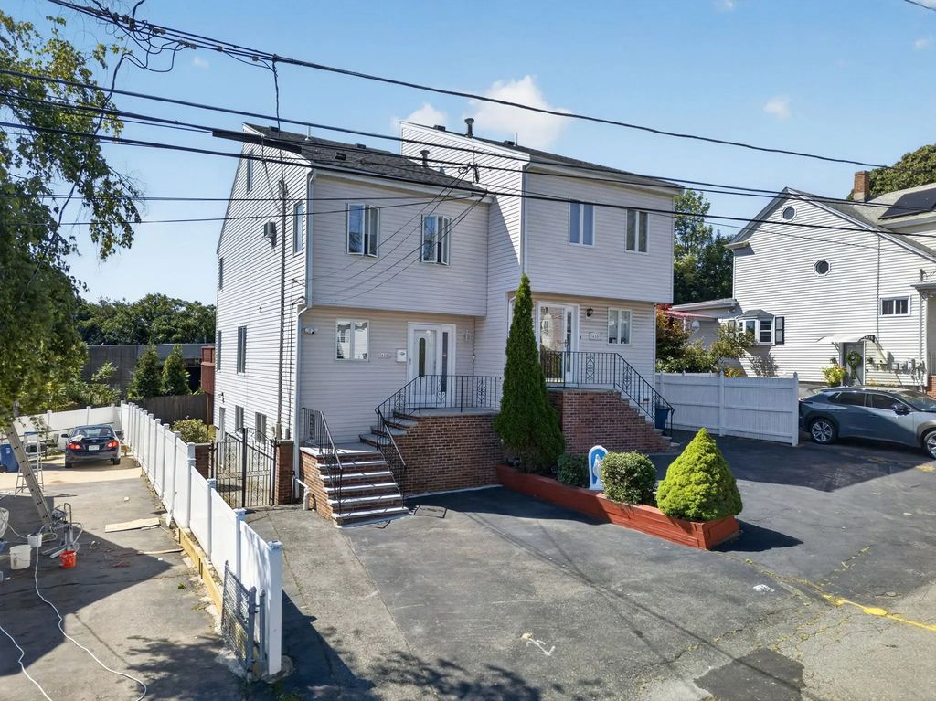 454 Reservoir Ave #454, Revere