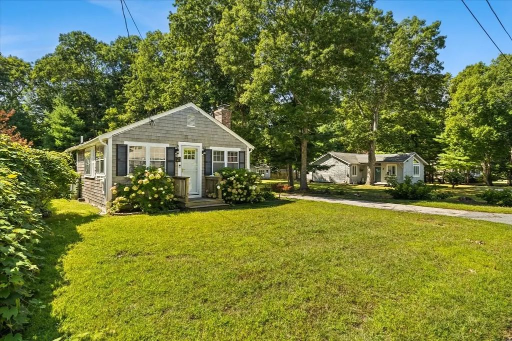 21 Harborview, Falmouth