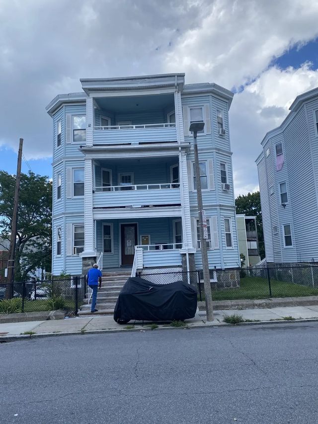 40 Woolson St, Boston