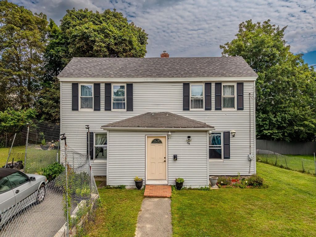20 Boutelle St, Fitchburg