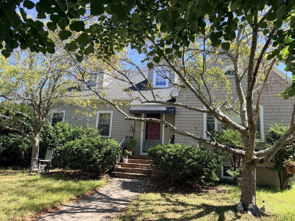 9 Sprague St, Peabody