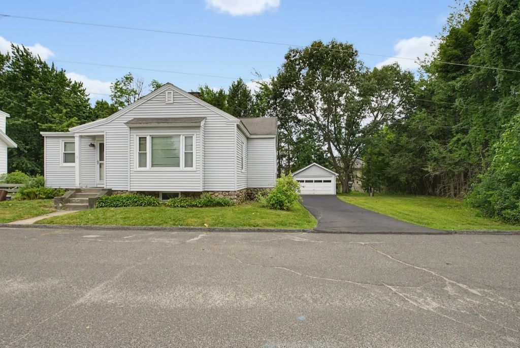 17 Reynolds St, Worcester