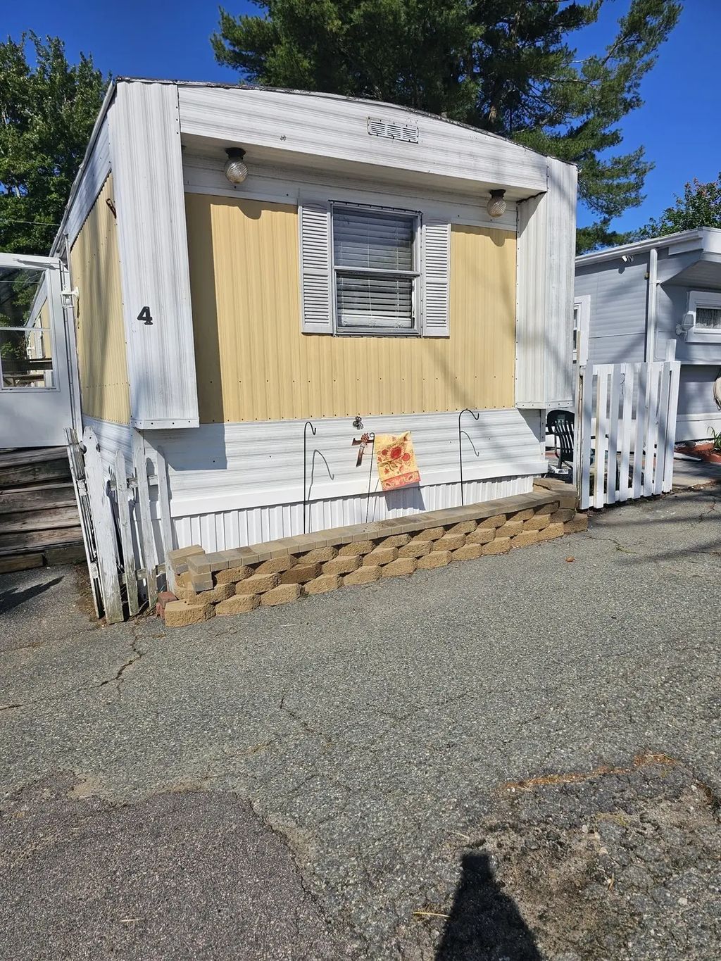 305 Turnpike Street #4, Easton