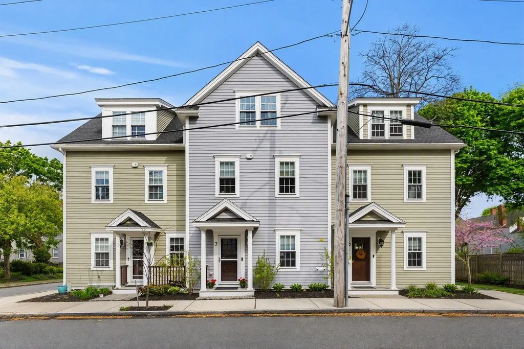 106 Bridge Street #7, Salem