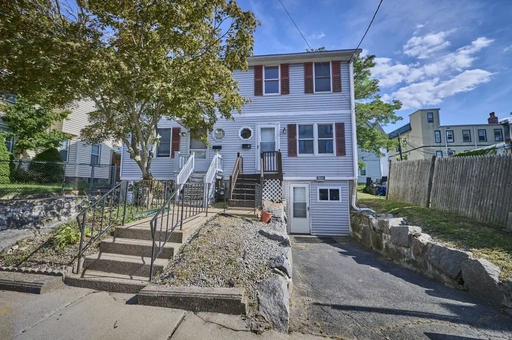 9 Wrentham St #2, Boston