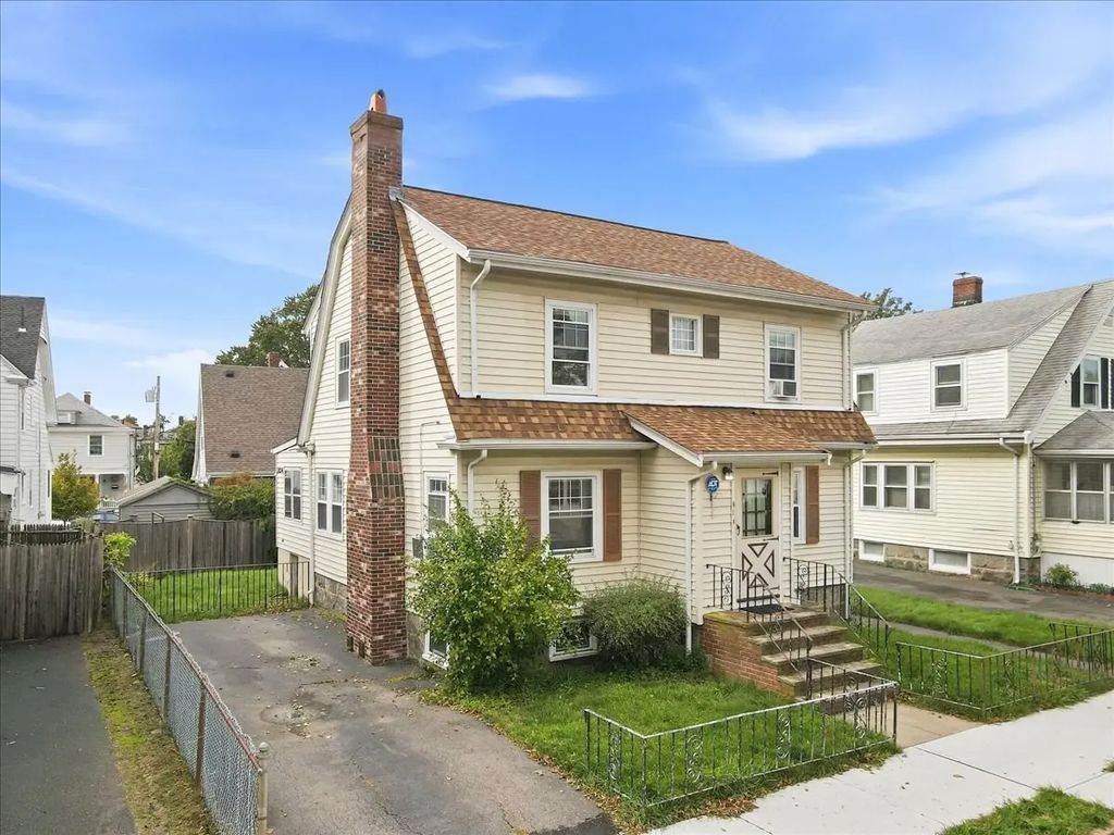 41 Eustis St, Quincy
