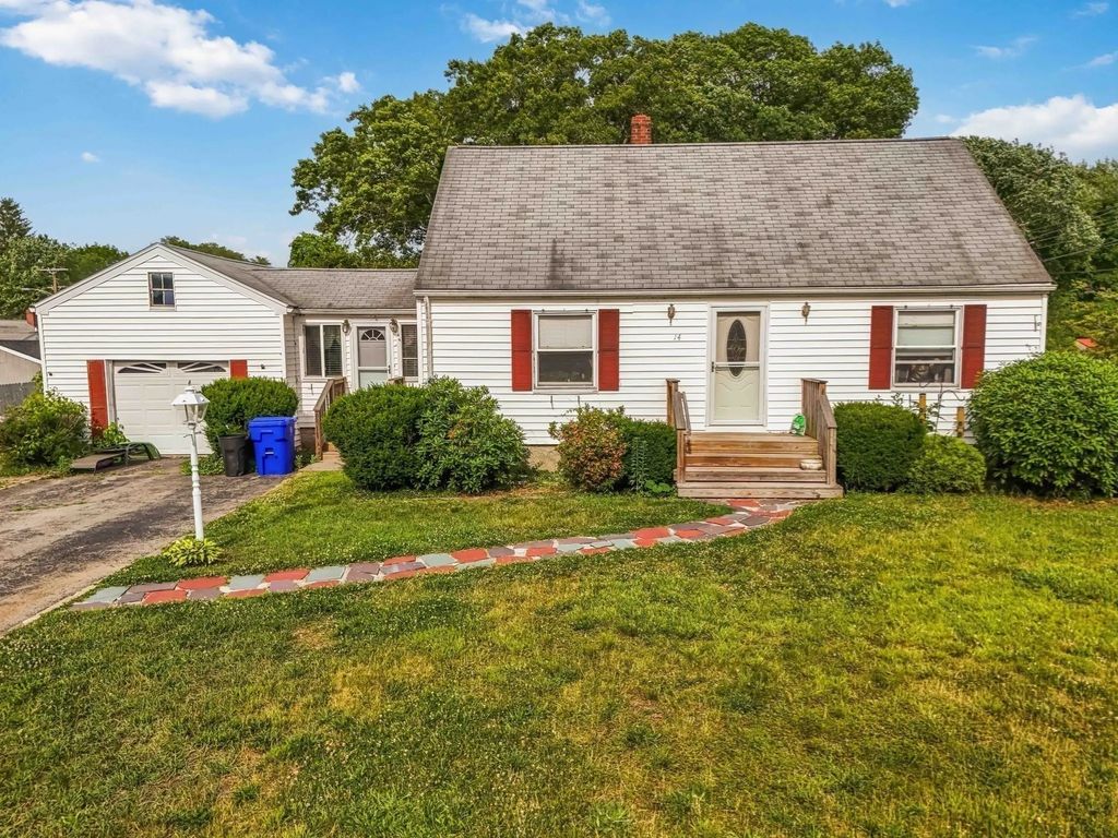 14 Highland Ave, Taunton