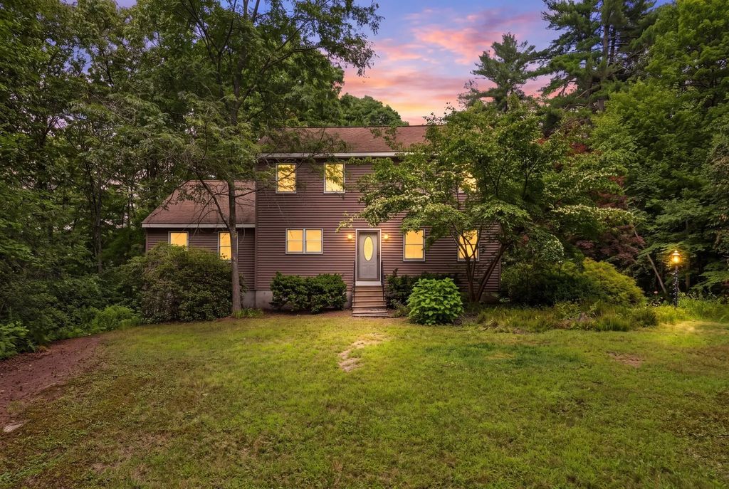 232 Gold St, Belchertown