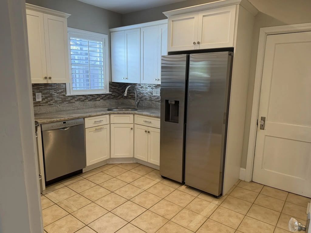 663 Fellsway #1, Medford
