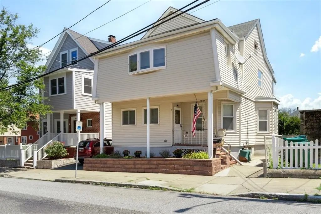 16 William St, Medford