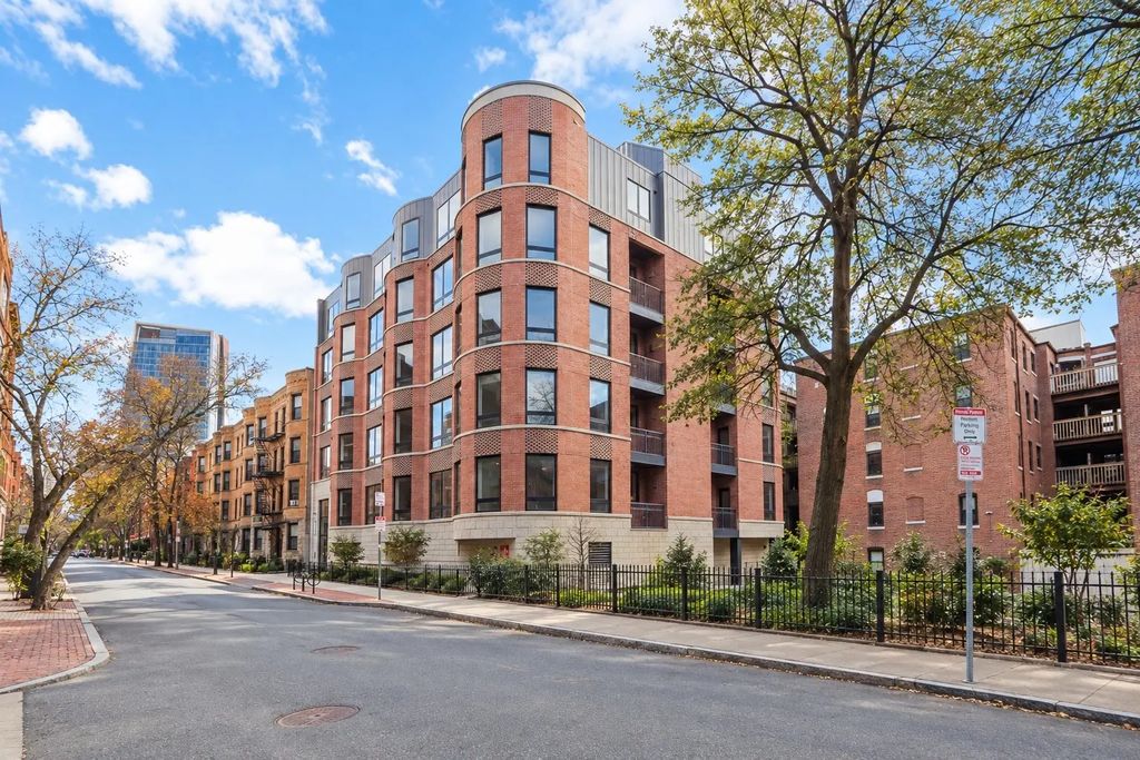 50 Symphony Rd #201, Boston