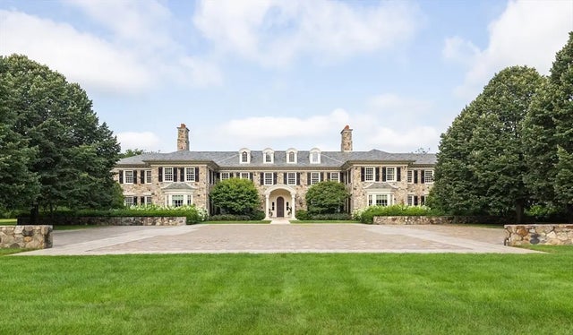 180 Ash Street, Weston