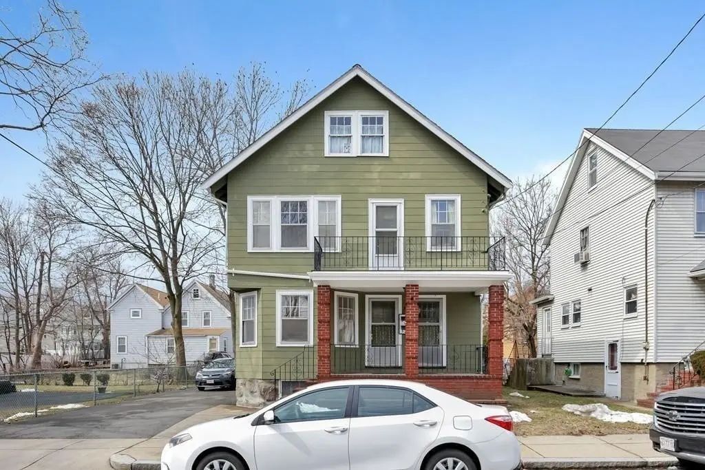 35 Manning St #2, Boston