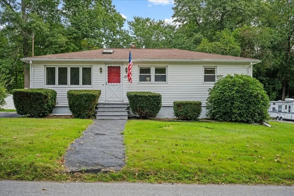 320 Mason Rd Ext, Dudley