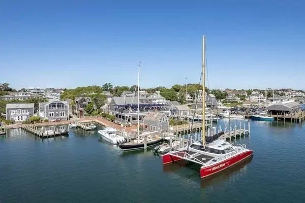 25 Dock St, Edgartown