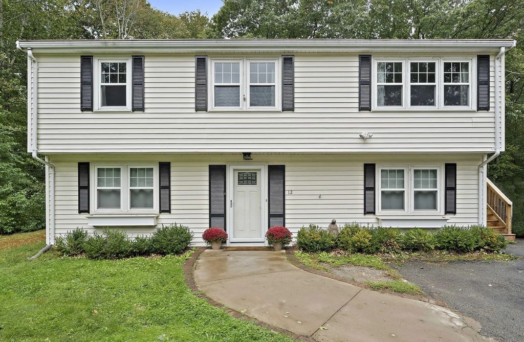 12 Harton Ross Drive, Whitman