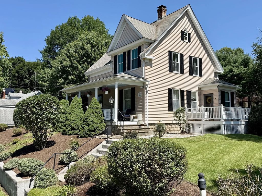 158 Main St, Millville