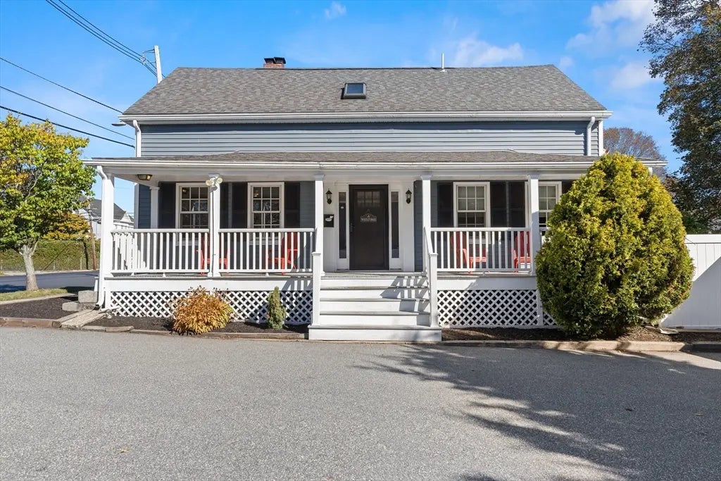 214 Lynn St, Peabody