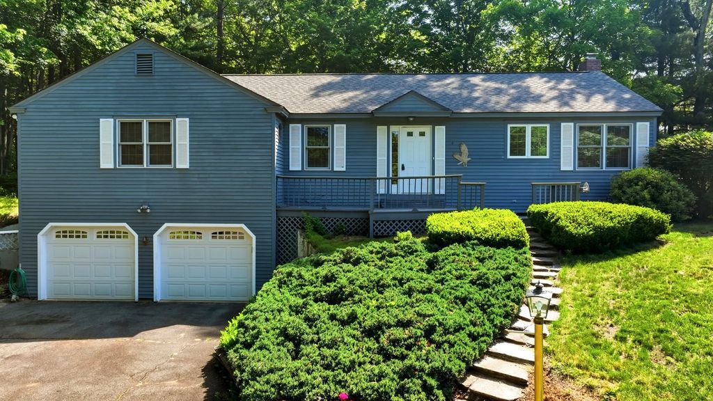 4 Ladyslipper Ln, Hadley