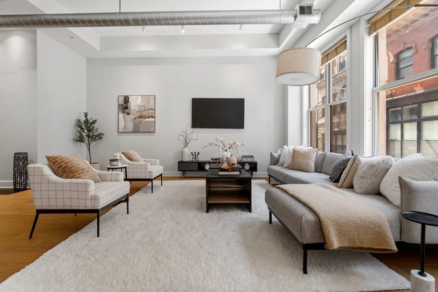 43 Winter St #2, Boston