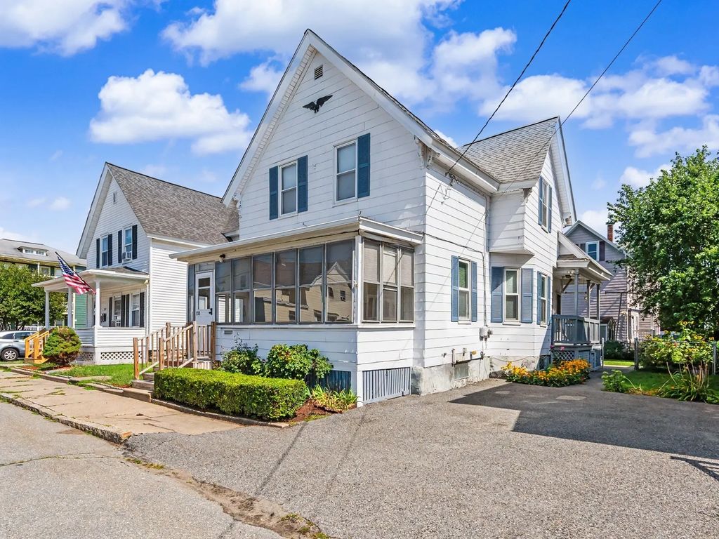 133 Crawford St, Lowell