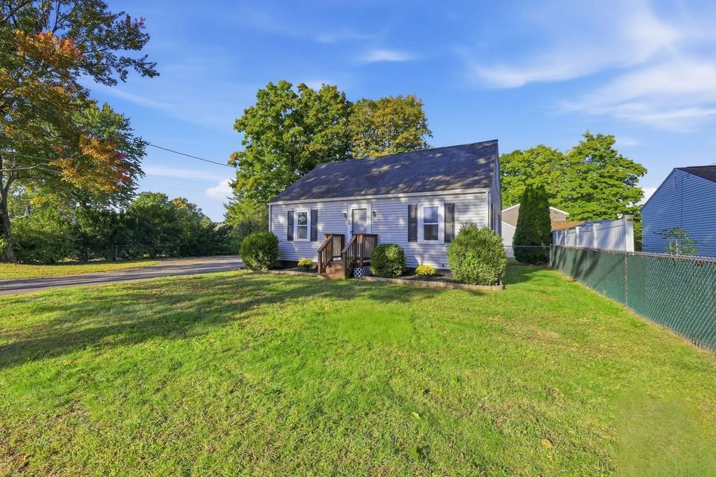 19 Cherry Street, Agawam