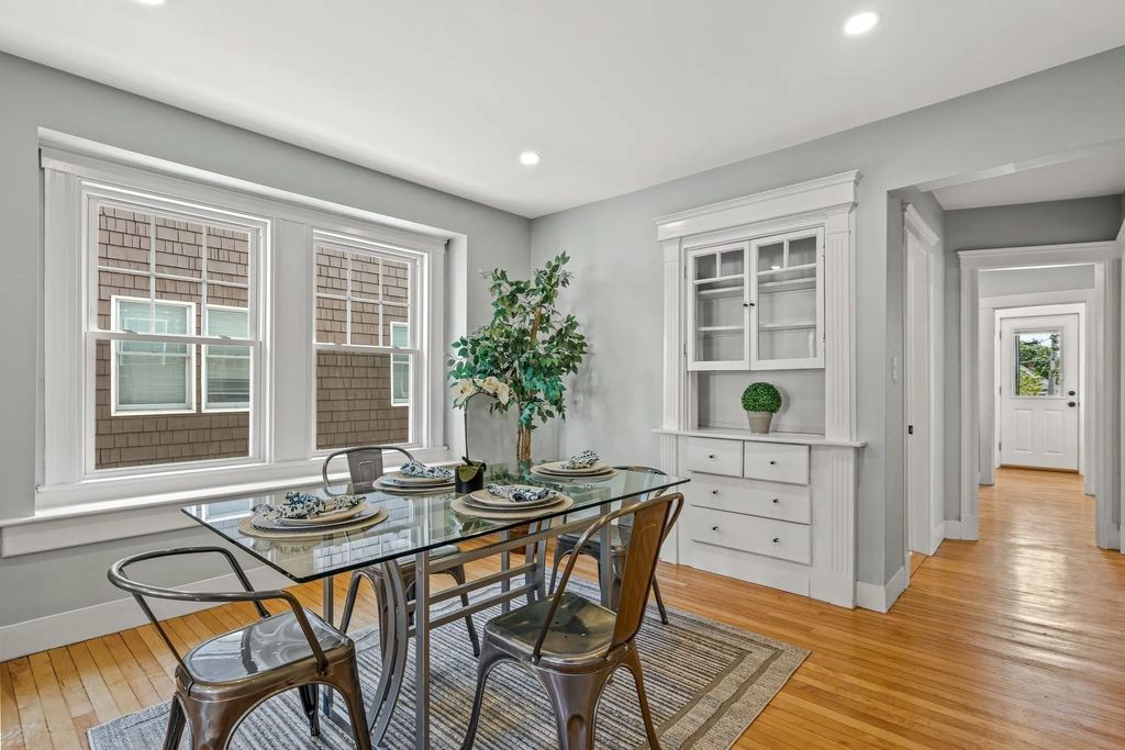 44-46 Woods Ave #44, Somerville